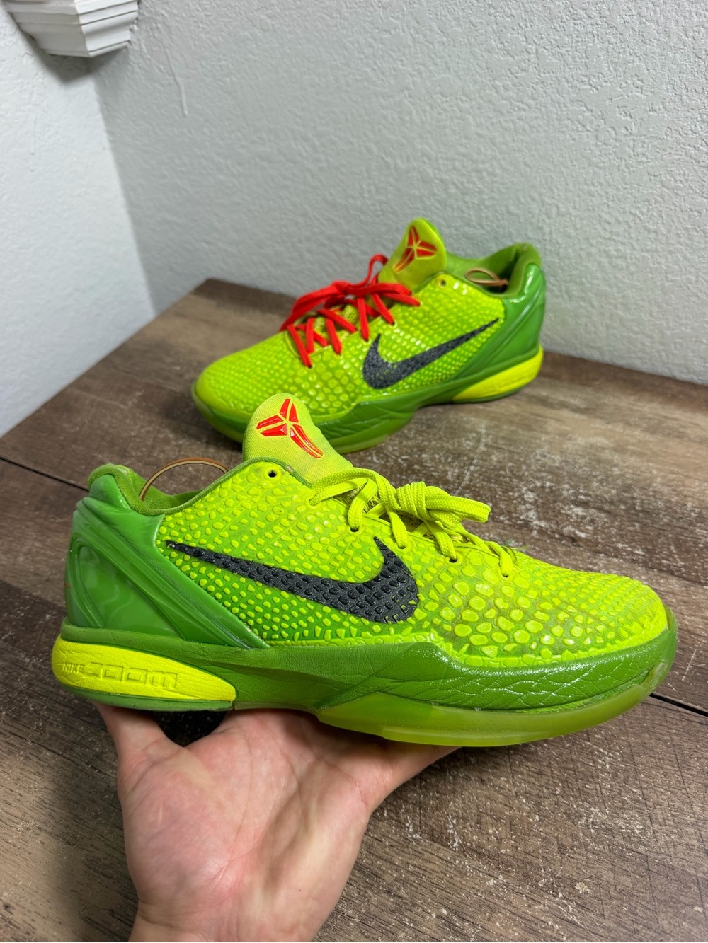 NIKE Men’s KOBE VI 6 Protro GRINCH 2020 CW2190-300 sz 8
